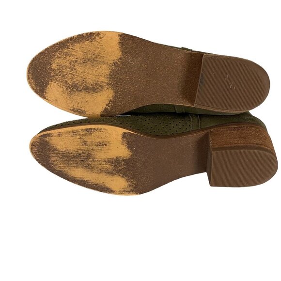 SUSINA Olive /Camo Green Back Zip Perforated Suede Ankle Booties 9M - Picture 7 of 13